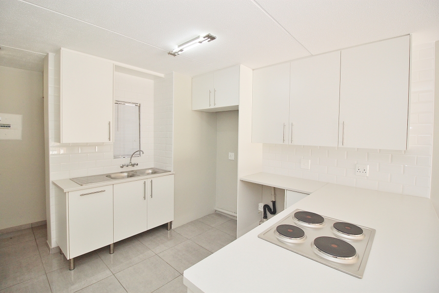 To Let 2 Bedroom Property for Rent in Marlands Gauteng