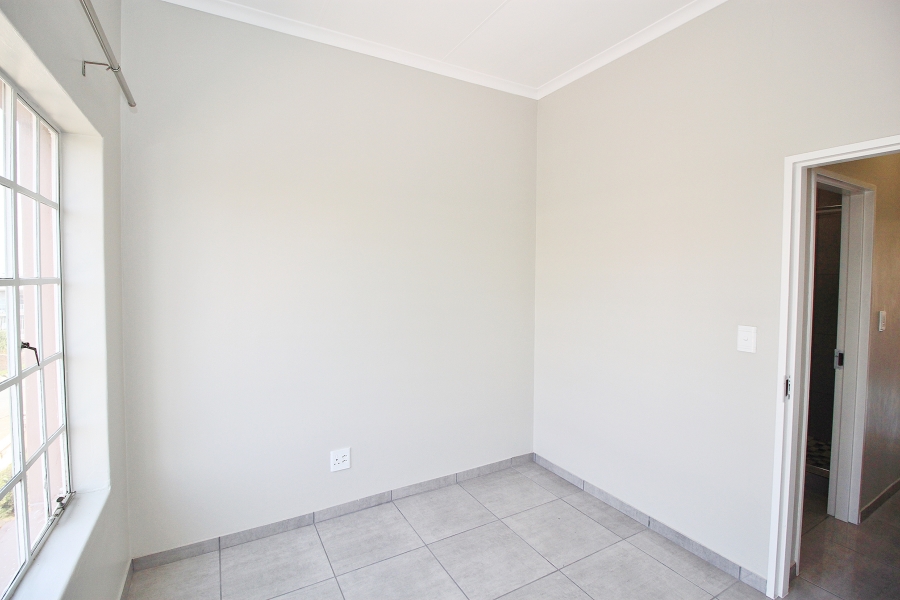 To Let 2 Bedroom Property for Rent in Marlands Gauteng
