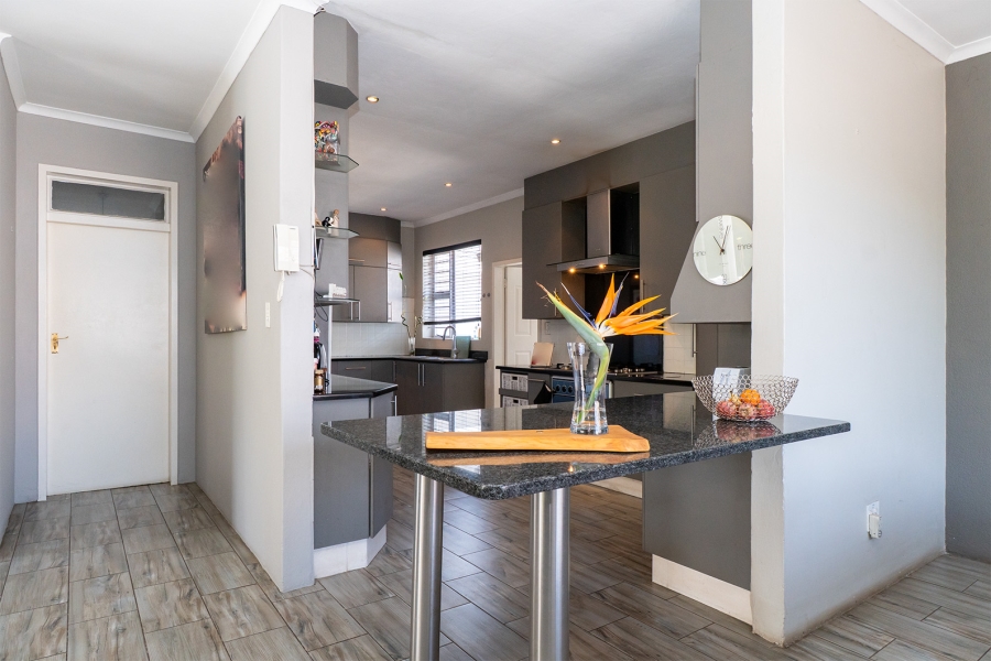 4 Bedroom Property for Sale in Eden Glen Gauteng