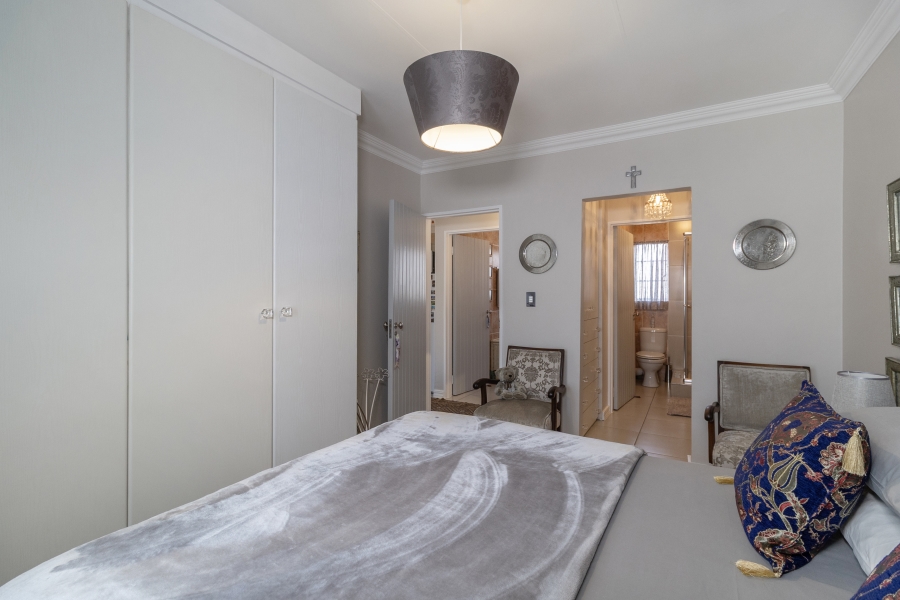 2 Bedroom Property for Sale in Rietvalleirand Gauteng