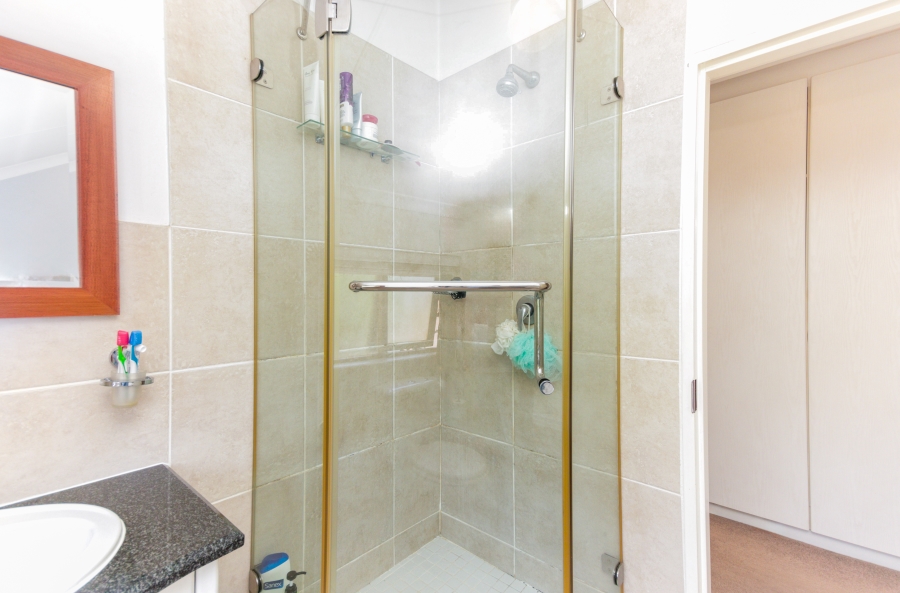 To Let 3 Bedroom Property for Rent in Barbeque Downs Gauteng