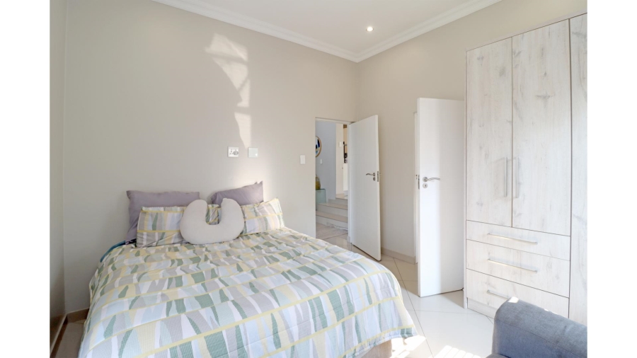 4 Bedroom Property for Sale in Thatchfield Hills Gauteng