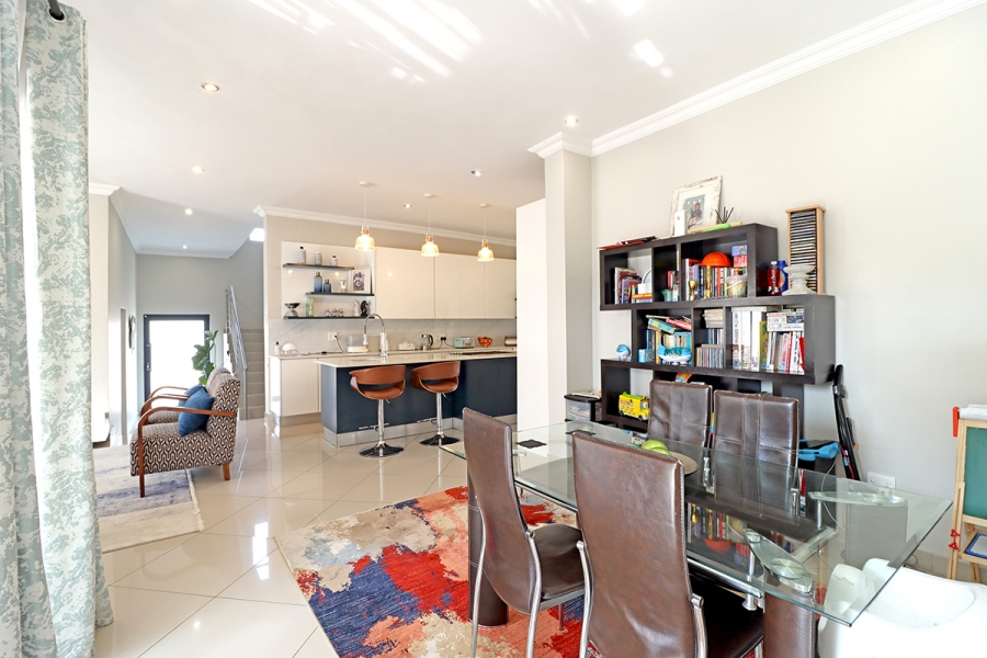 4 Bedroom Property for Sale in Thatchfield Hills Gauteng