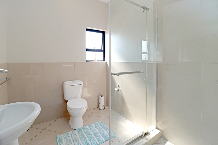 4 Bedroom Property for Sale in Thatchfield Hills Gauteng