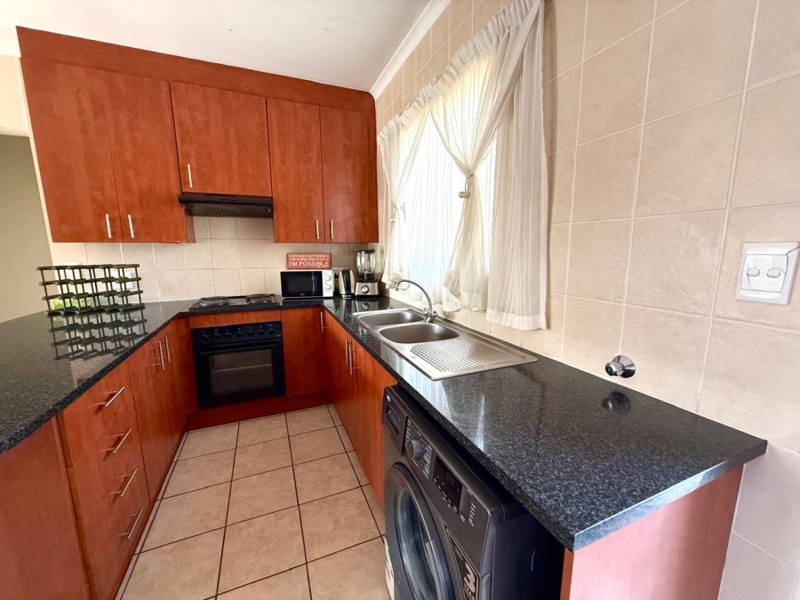 2 Bedroom Property for Sale in Strubensvallei Gauteng