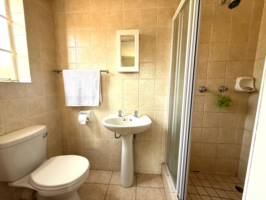 2 Bedroom Property for Sale in Strubensvallei Gauteng