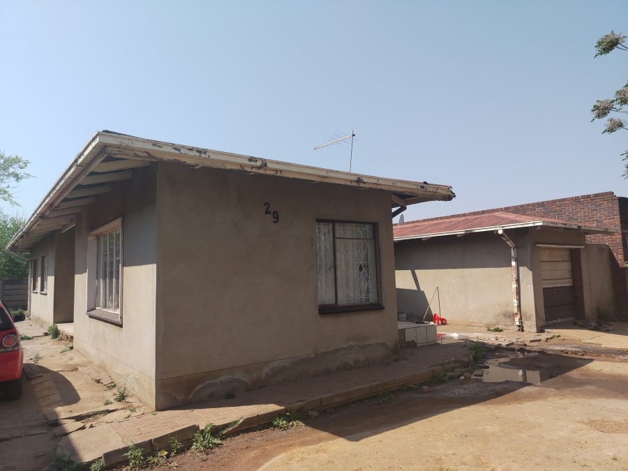 3 Bedroom Property for Sale in Vanderbijlpark CW 5 Gauteng