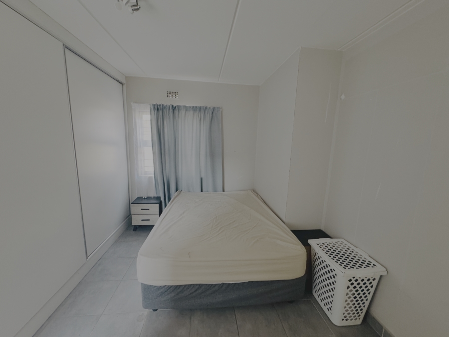 To Let 2 Bedroom Property for Rent in Grand Central Gauteng