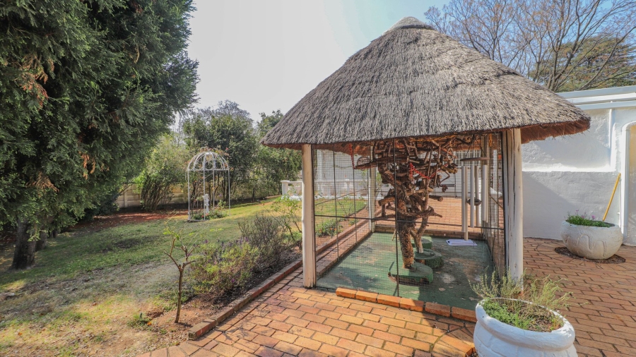 4 Bedroom Property for Sale in Bryanston Gauteng