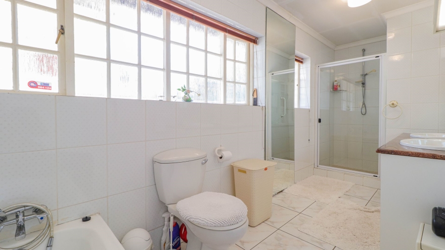 4 Bedroom Property for Sale in Bryanston Gauteng