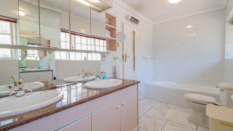 4 Bedroom Property for Sale in Bryanston Gauteng
