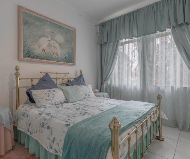 4 Bedroom Property for Sale in Glen Marais Gauteng