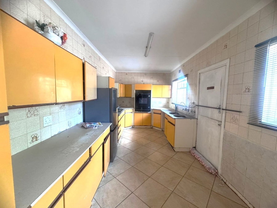 3 Bedroom Property for Sale in Klippoortje Gauteng