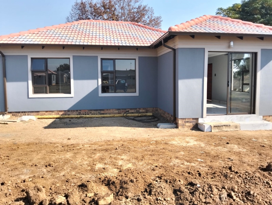 2 Bedroom Property for Sale in Sharon Park Gauteng