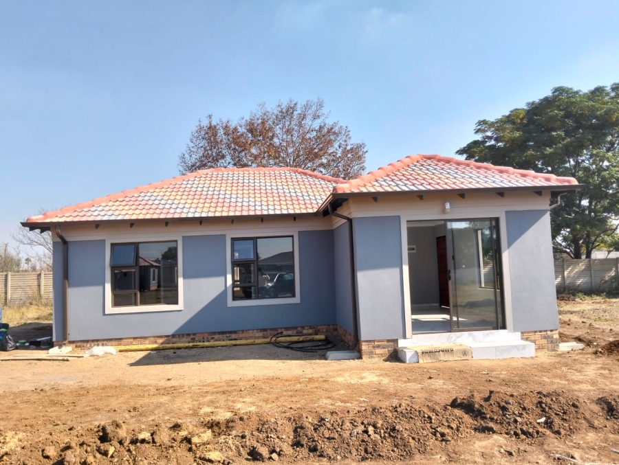 2 Bedroom Property for Sale in Sharon Park Gauteng