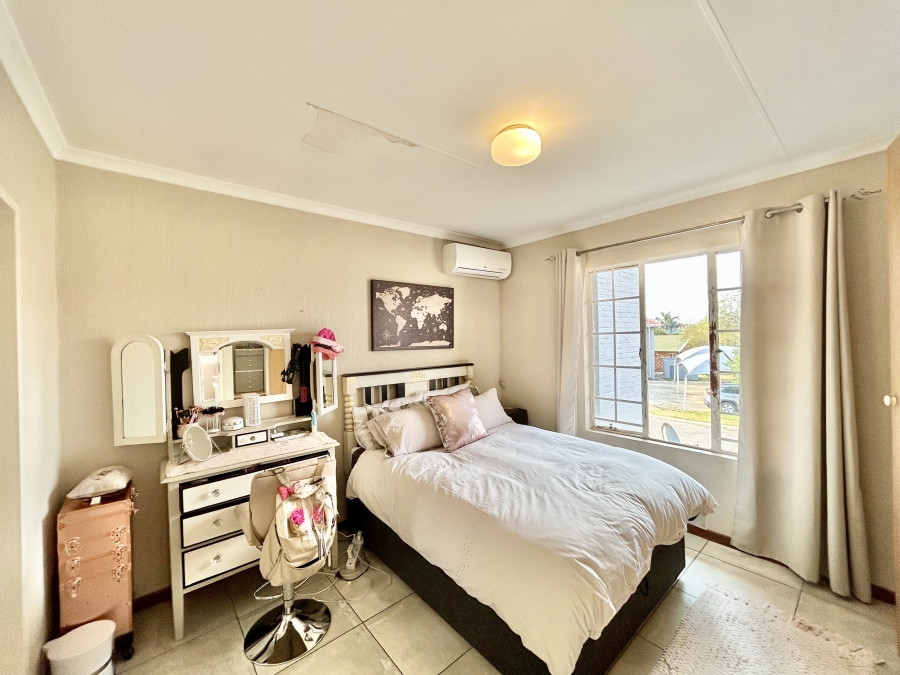 1 Bedroom Property for Sale in Moreleta Park Gauteng