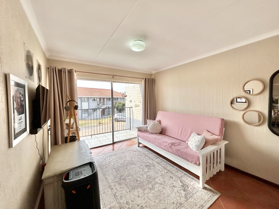 1 Bedroom Property for Sale in Moreleta Park Gauteng