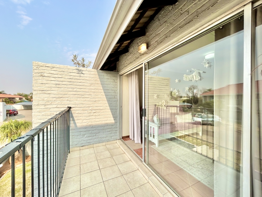 1 Bedroom Property for Sale in Moreleta Park Gauteng