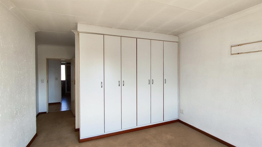 2 Bedroom Property for Sale in Meyersdal Gauteng