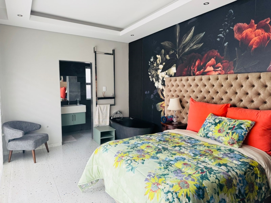 5 Bedroom Property for Sale in Carlswald North Estate Gauteng
