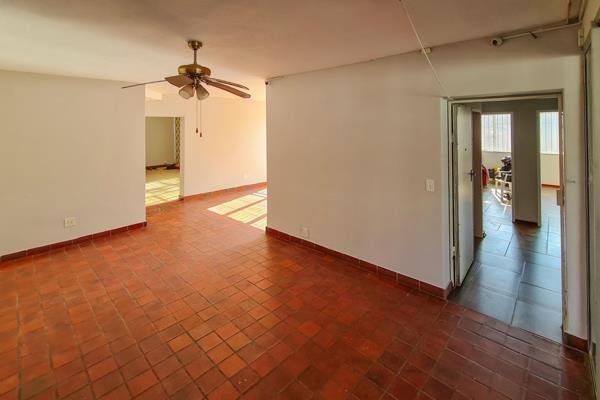 5 Bedroom Property for Sale in Waterkloof Ridge Gauteng