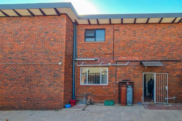 5 Bedroom Property for Sale in Waterkloof Ridge Gauteng