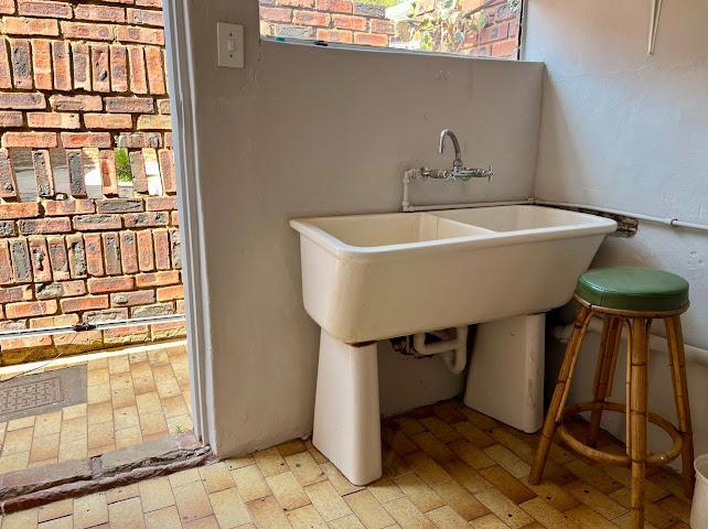 5 Bedroom Property for Sale in Waterkloof Ridge Gauteng