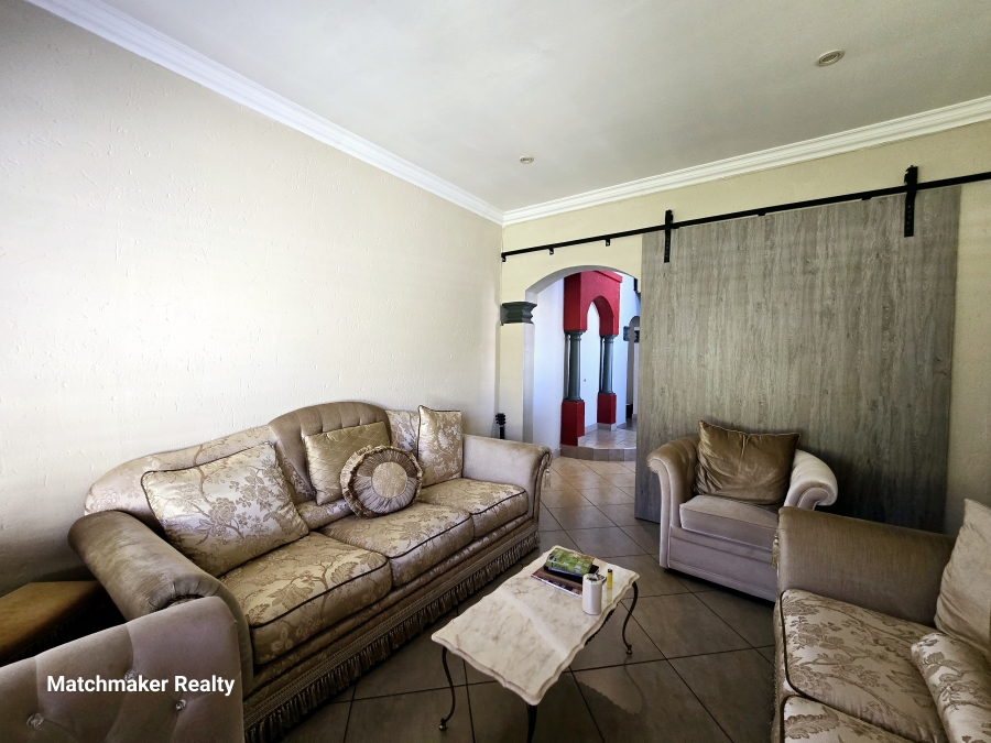 3 Bedroom Property for Sale in Rose Acres Estate Gauteng