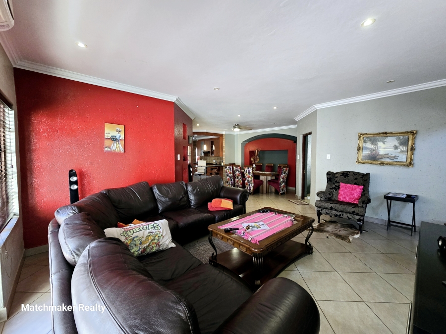 3 Bedroom Property for Sale in Rose Acres Estate Gauteng