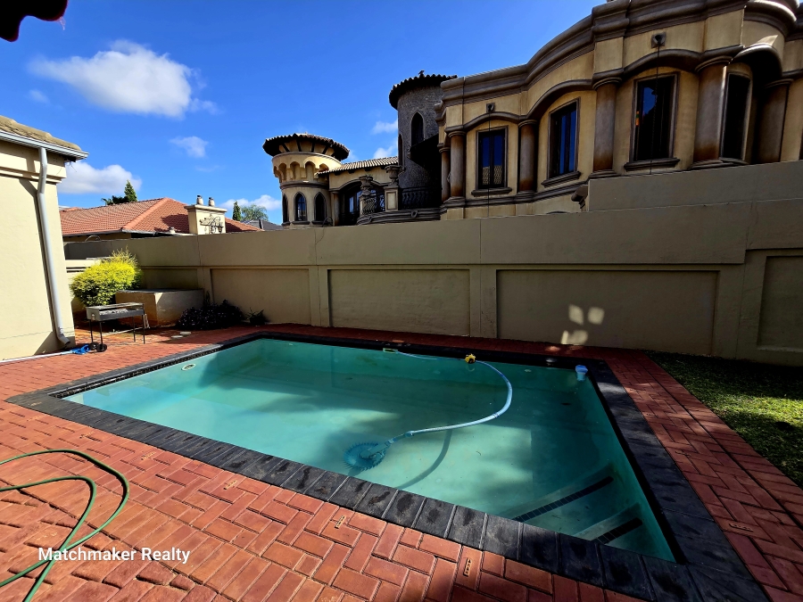 3 Bedroom Property for Sale in Rose Acres Estate Gauteng