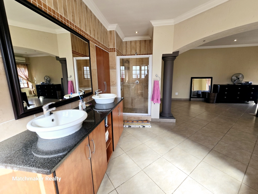 3 Bedroom Property for Sale in Rose Acres Estate Gauteng