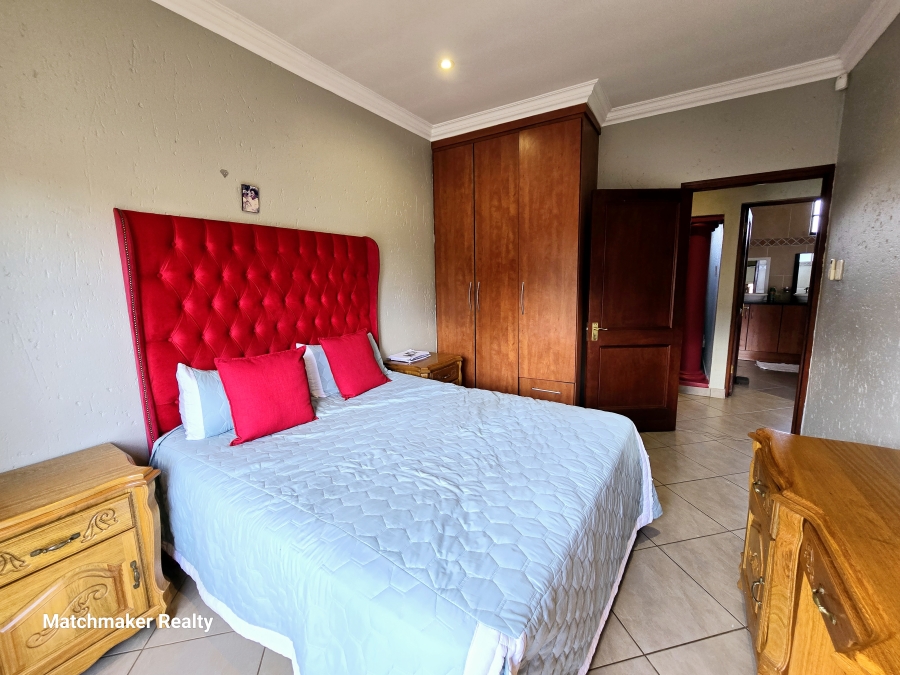 3 Bedroom Property for Sale in Rose Acres Estate Gauteng