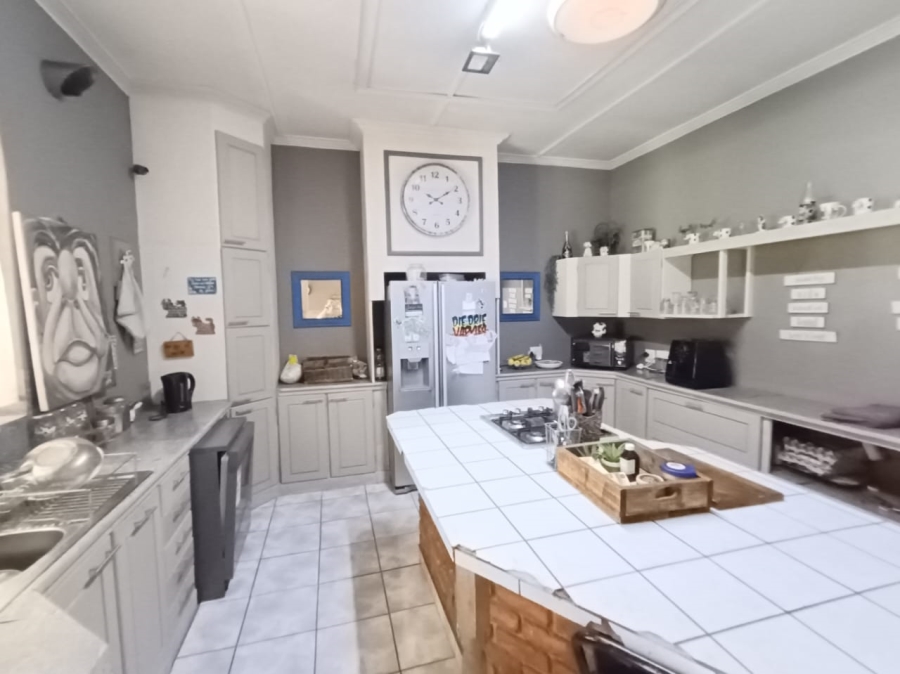 3 Bedroom Property for Sale in Pretoria Gardens Gauteng