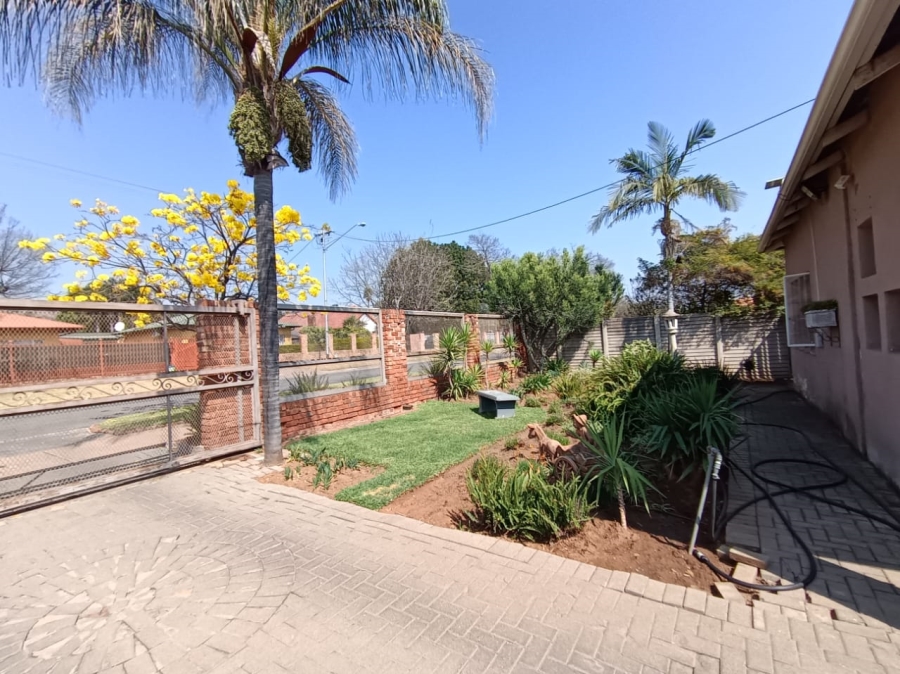 3 Bedroom Property for Sale in Pretoria Gardens Gauteng