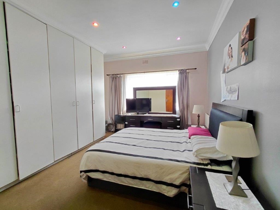 3 Bedroom Property for Sale in Cinderella Gauteng