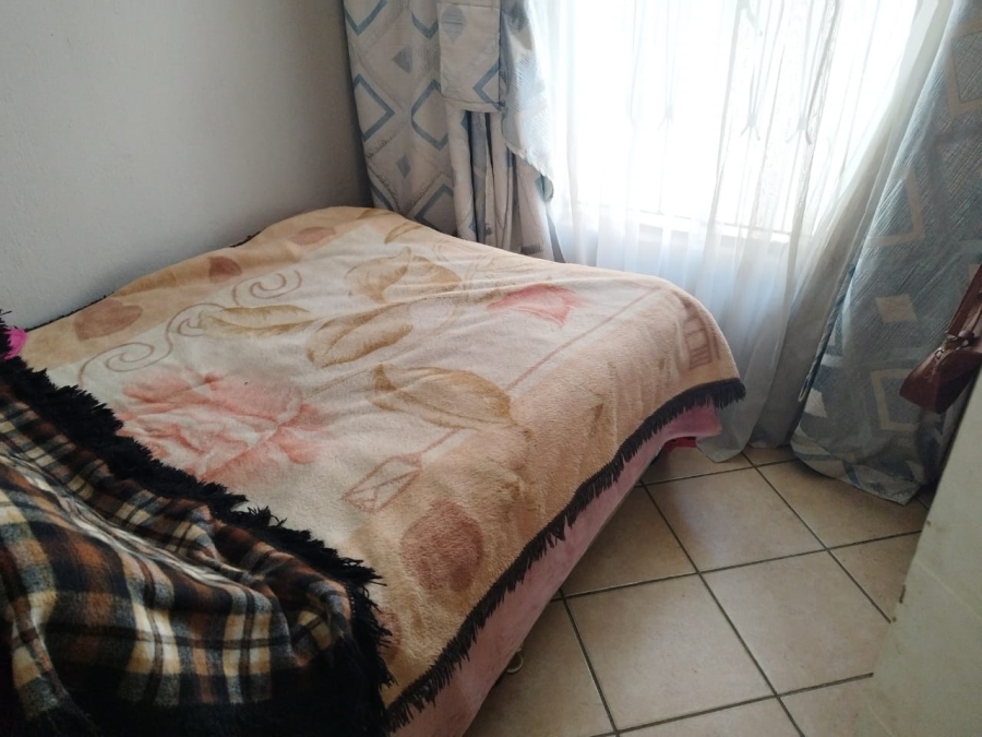 3 Bedroom Property for Sale in Clayville Gauteng