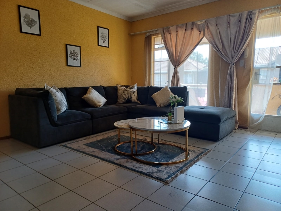 2 Bedroom Property for Sale in Allen Grove Gauteng