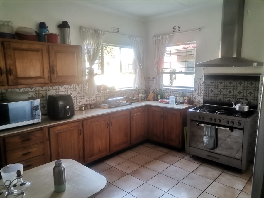3 Bedroom Property for Sale in Vanderbijlpark SE 6 Gauteng