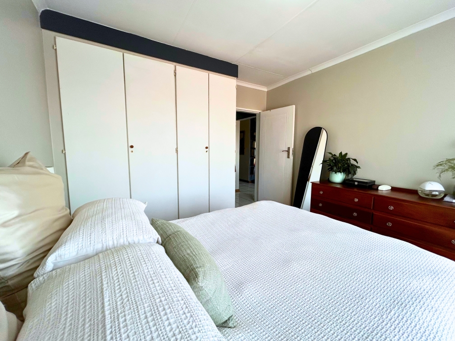 2 Bedroom Property for Sale in Zwartkop Gauteng