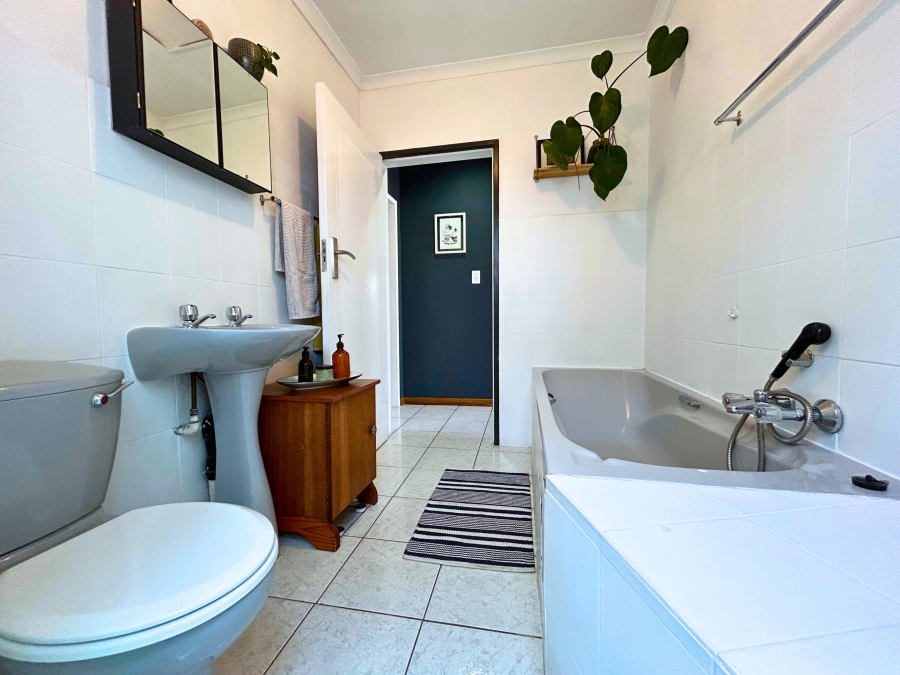 2 Bedroom Property for Sale in Zwartkop Gauteng