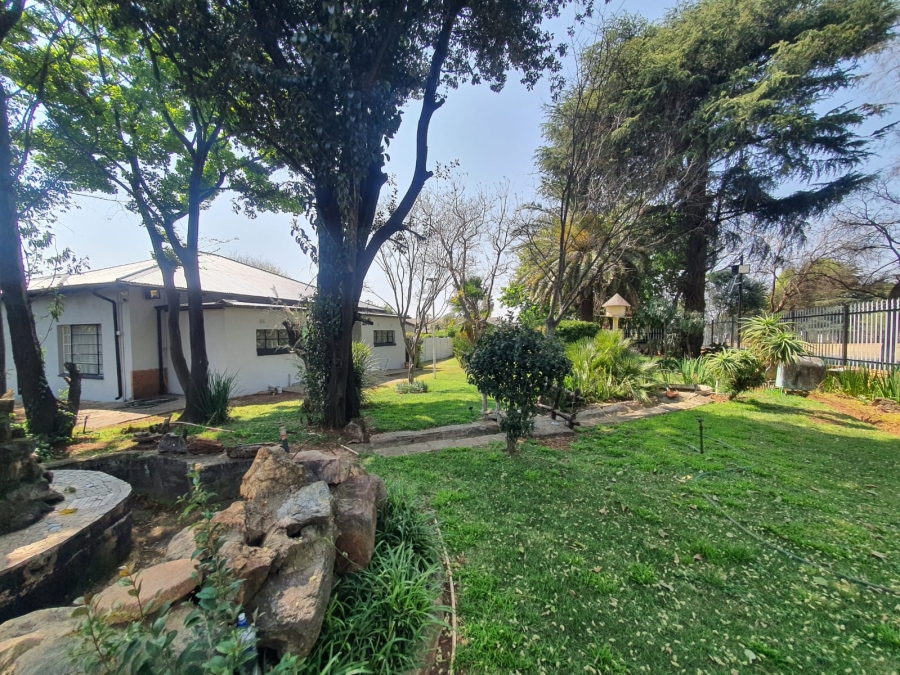 4 Bedroom Property for Sale in Kenmare Gauteng