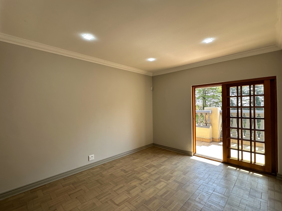 4 Bedroom Property for Sale in Waterkloof Ridge Gauteng