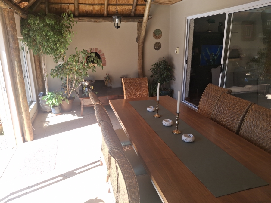 3 Bedroom Property for Sale in Farrarmere Gauteng