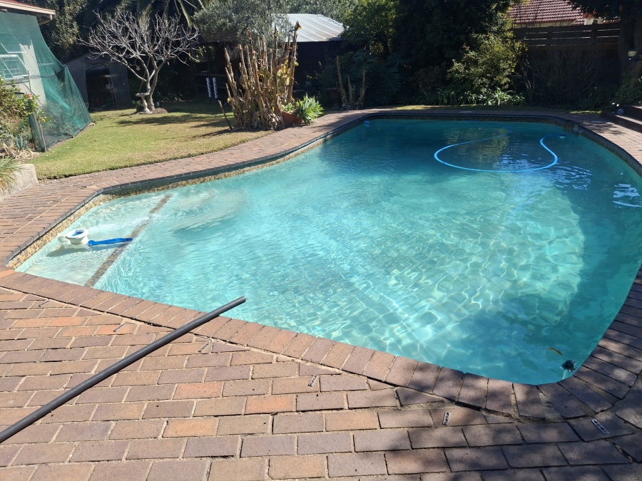 3 Bedroom Property for Sale in Farrarmere Gauteng