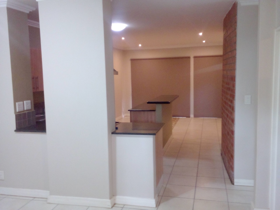 2 Bedroom Property for Sale in Edenburg Gauteng