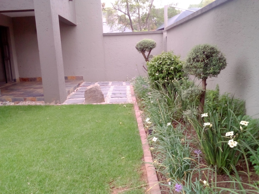 2 Bedroom Property for Sale in Edenburg Gauteng