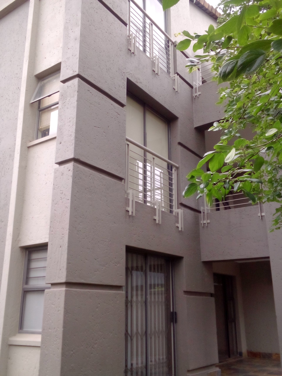 2 Bedroom Property for Sale in Edenburg Gauteng