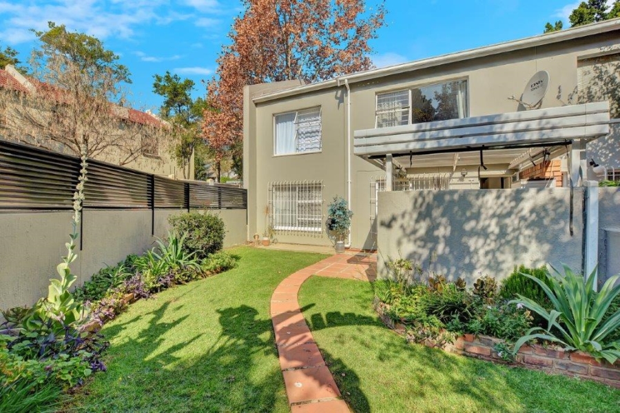 2 Bedroom Property for Sale in Bryanston Gauteng