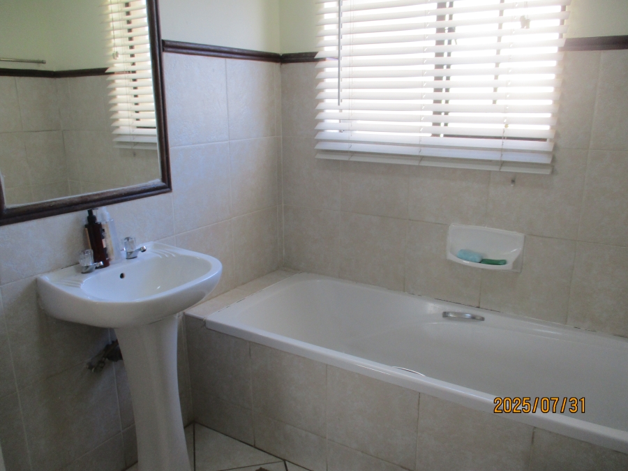 2 Bedroom Property for Sale in Sagewood Gauteng