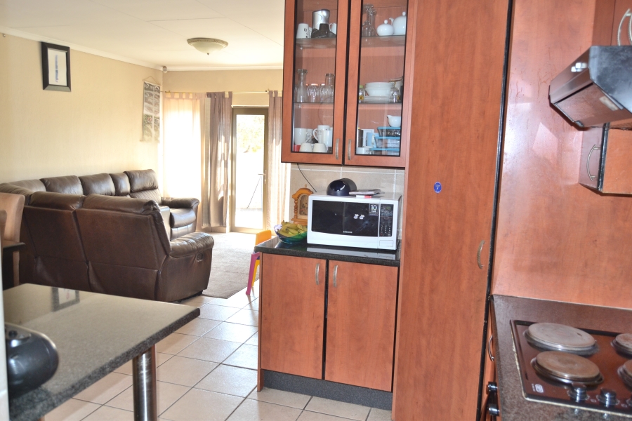 3 Bedroom Property for Sale in Thatchfield Estate Gauteng